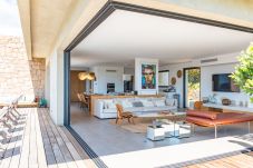 Villa in Pinarello - VILLA CONTEMPORAINE D’EXCEPTION À PINARELLO, CORSE