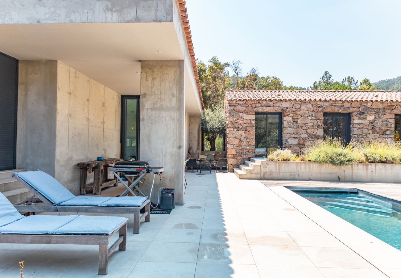 Villa in Sainte-Lucie de Porto-Vecchio - Villa Cupulatta