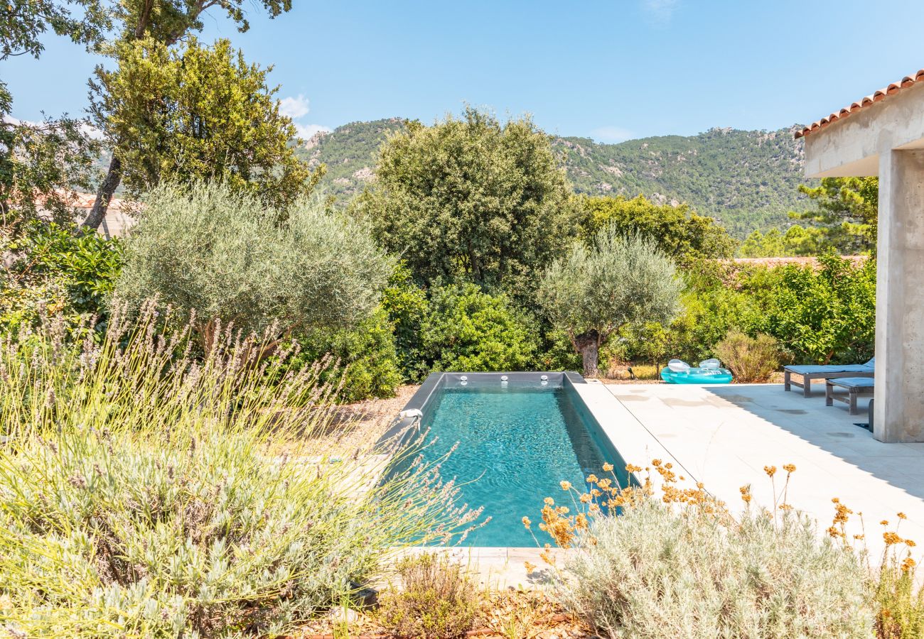 Villa in Sainte-Lucie de Porto-Vecchio - Villa Cupulatta