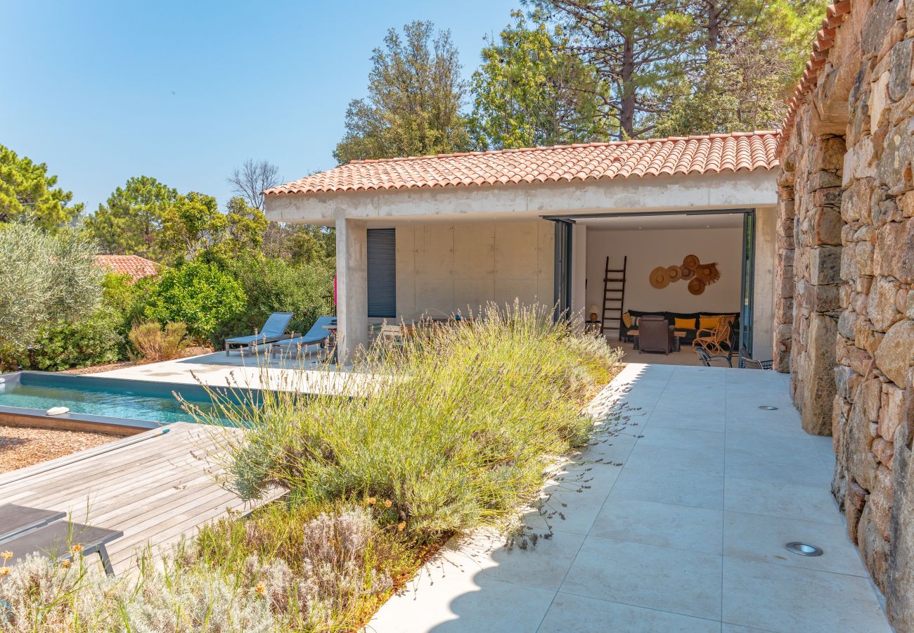 Villa in Sainte-Lucie de Porto-Vecchio - Villa Cupulatta
