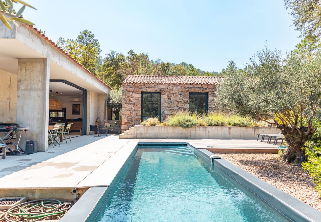 Villa in Sainte-Lucie de Porto-Vecchio - Villa Cupulatta