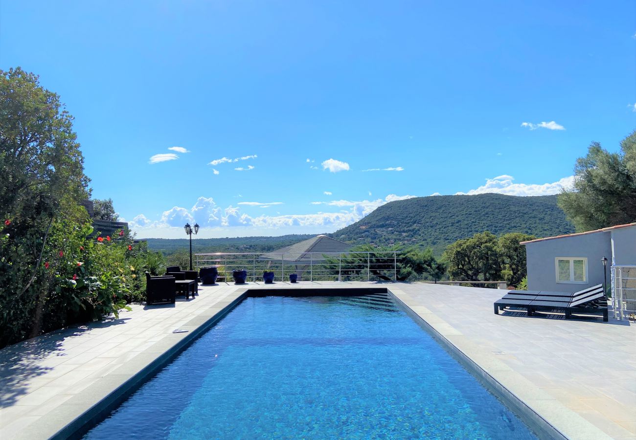 Villa in Sainte-Lucie de Porto-Vecchio - Villa  Altetu