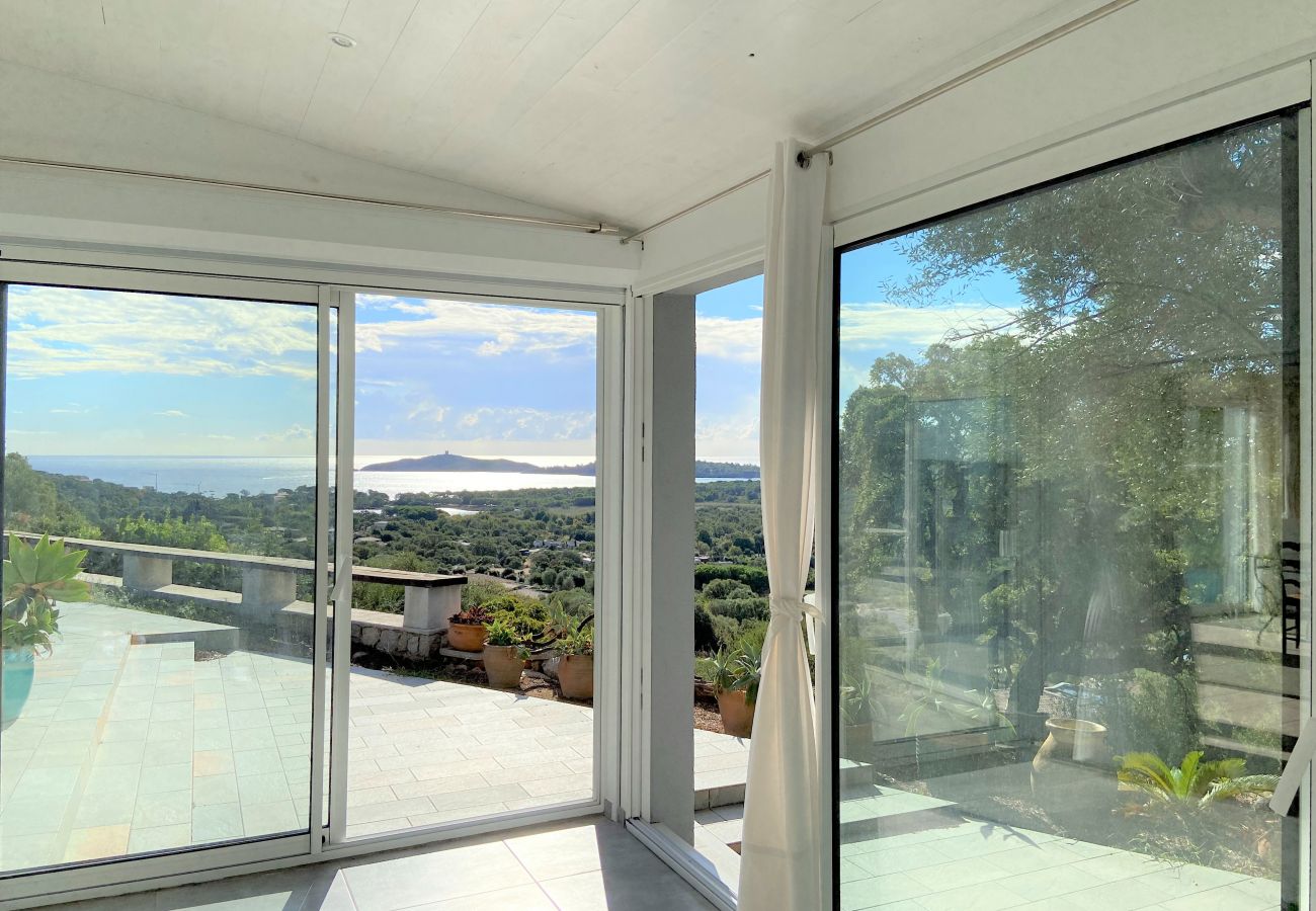 Villa in Sainte-Lucie de Porto-Vecchio - Villa  Altetu