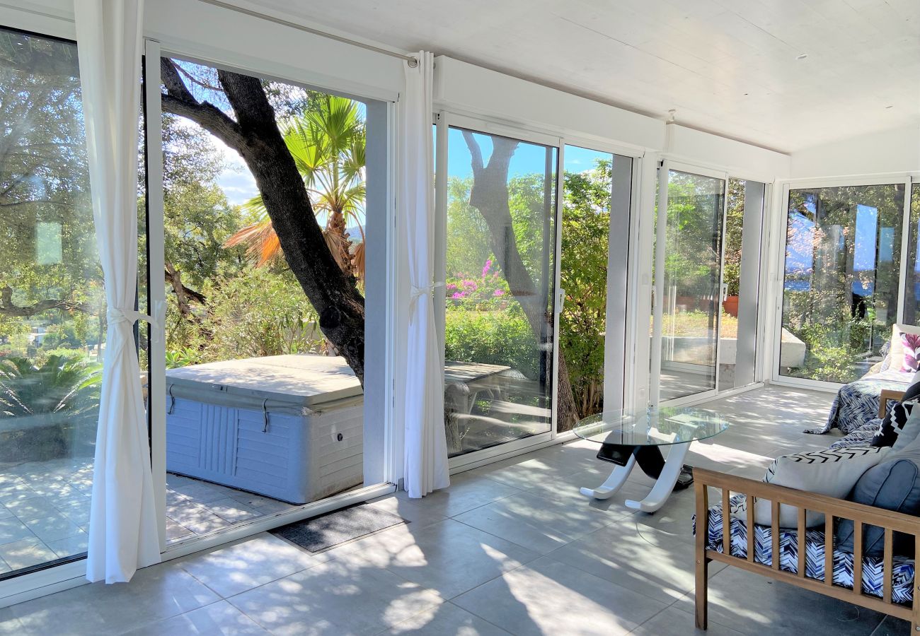 Villa in Sainte-Lucie de Porto-Vecchio - Villa  Altetu
