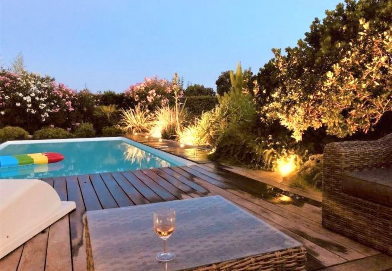 Villa in Lecci - Casa Flo