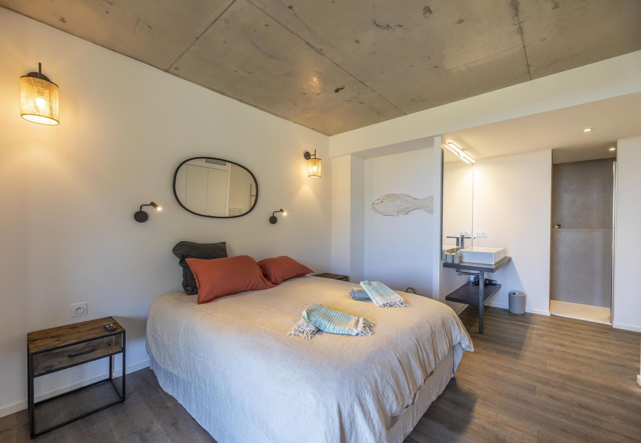 Ferienwohnung in Sainte-Lucie de Porto-Vecchio - Appartement Santa