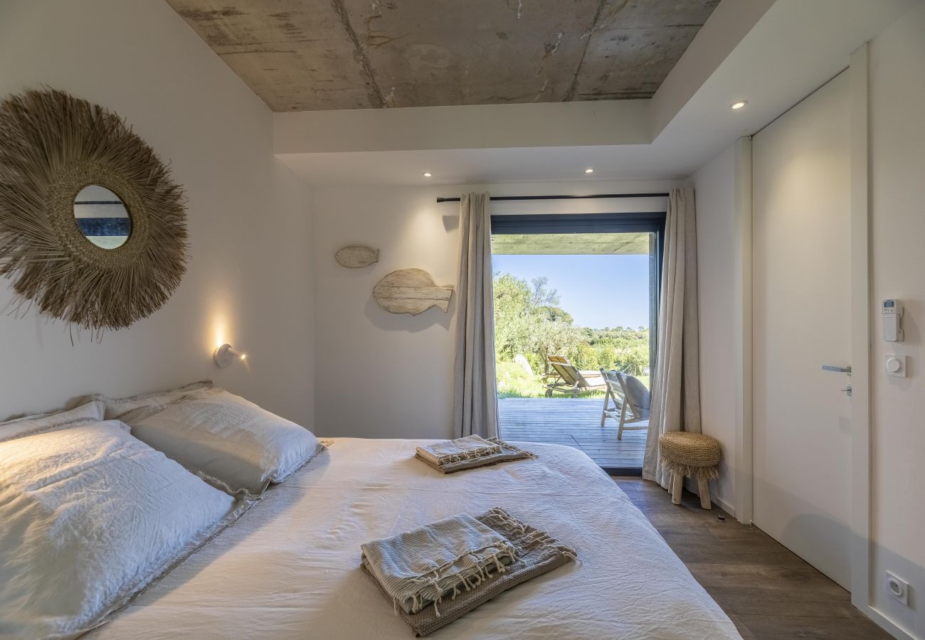 Ferienwohnung in Sainte-Lucie de Porto-Vecchio - Appartement Chjara