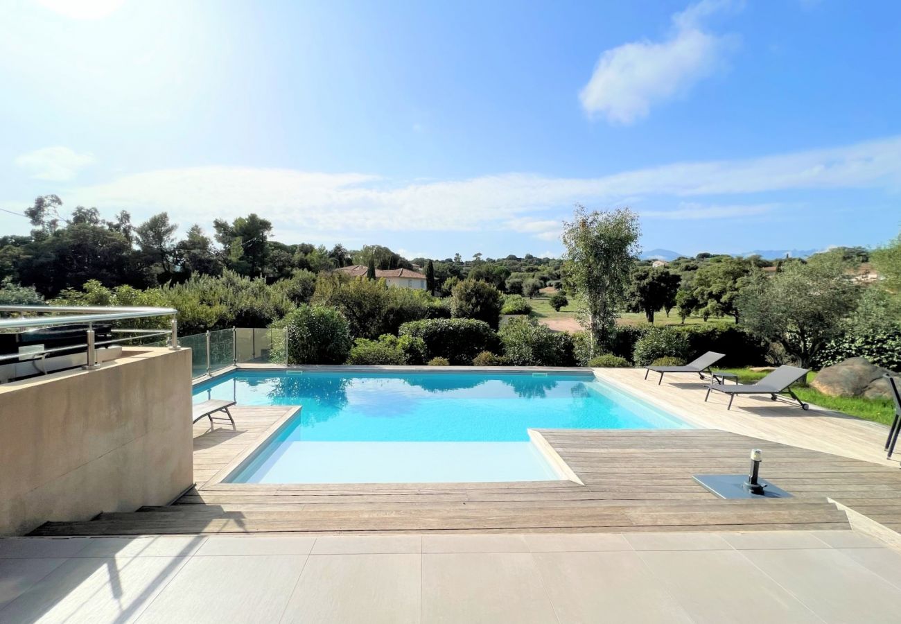 Villa in Pinarello - Villa Alivu