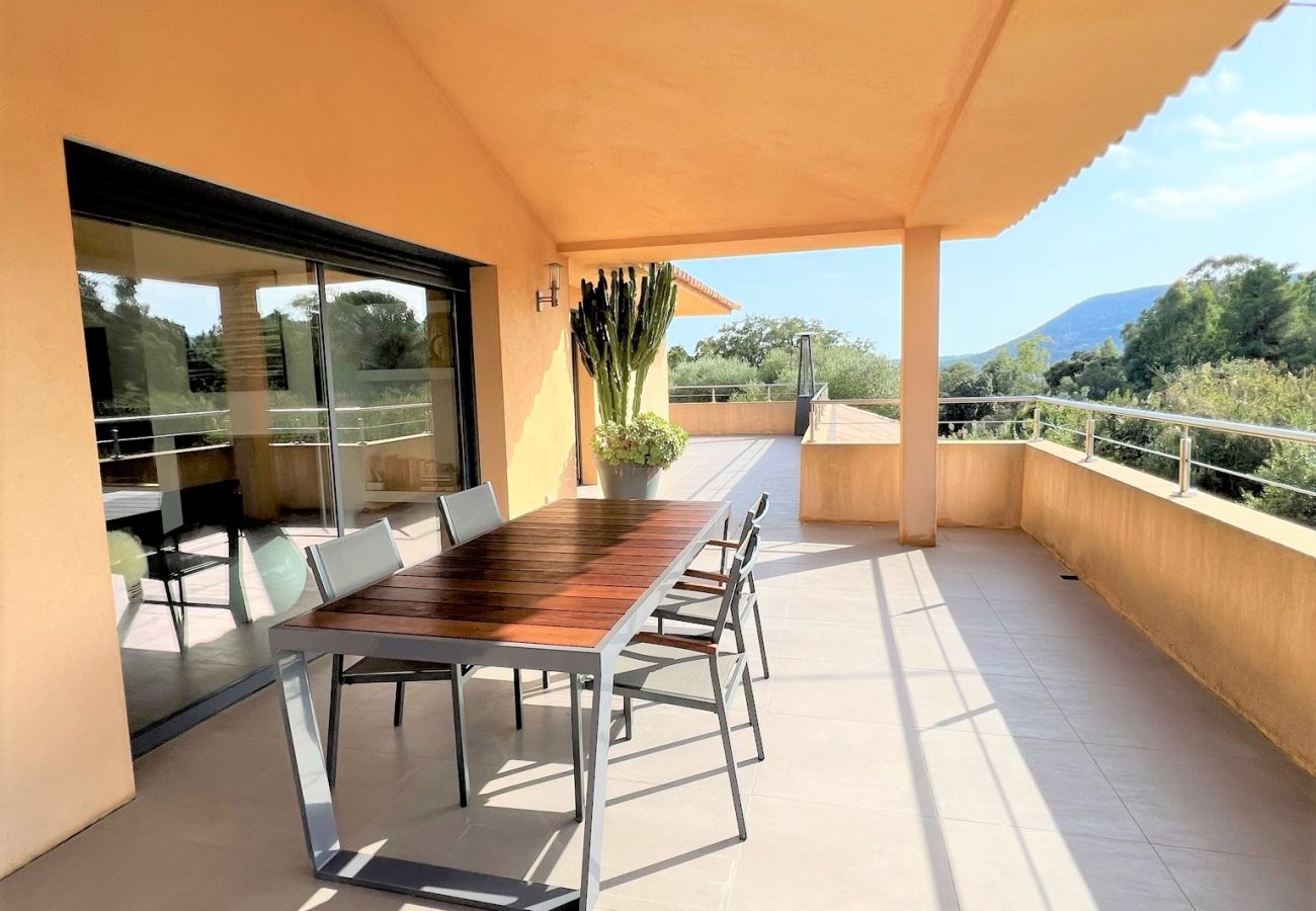 Villa in Pinarello - Villa Alivu