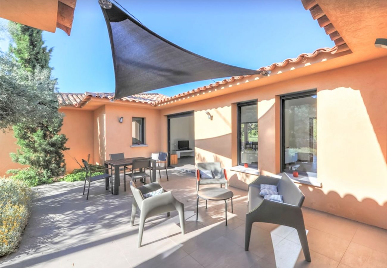 Villa in Pinarello - Villa Alivu