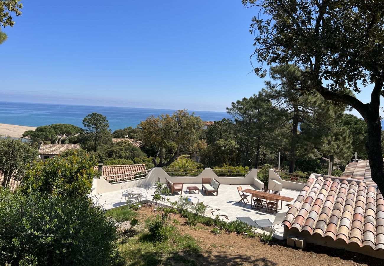 Villa in Sainte-Lucie de Porto-Vecchio - Casa Vecchia