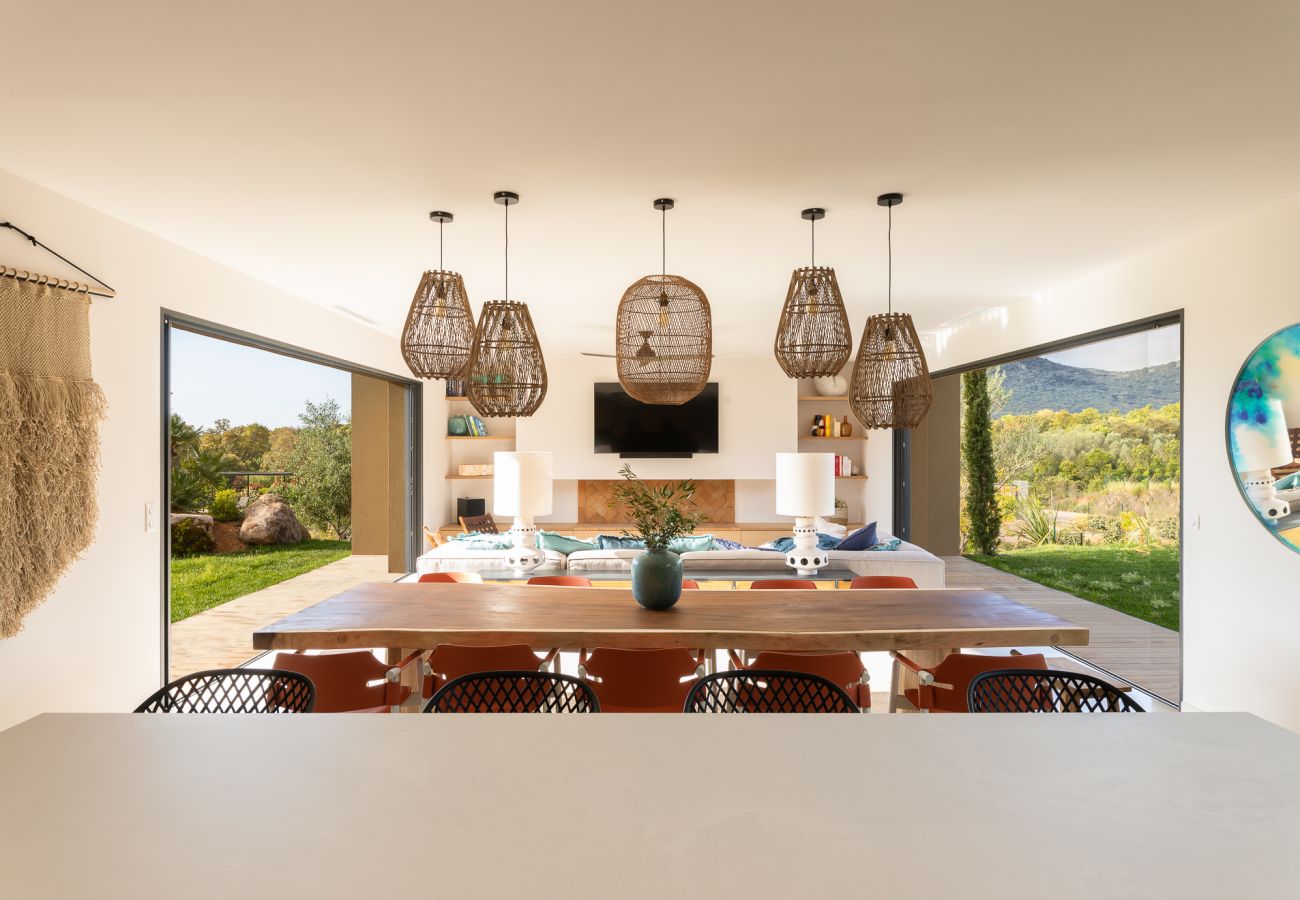 Villa in Sainte-Lucie de Porto-Vecchio - Villla Pampa