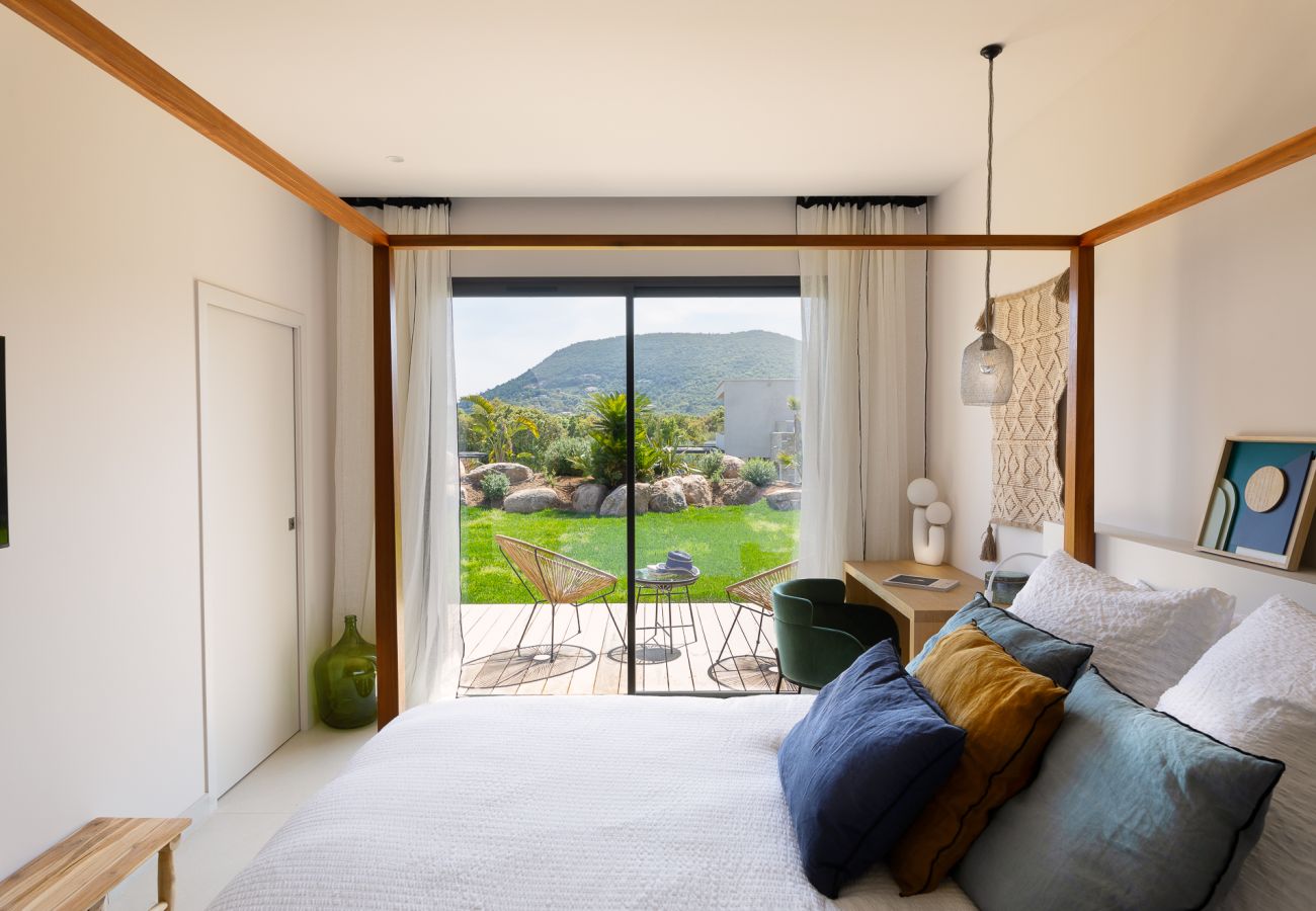 Villa in Sainte-Lucie de Porto-Vecchio - Villla Pampa