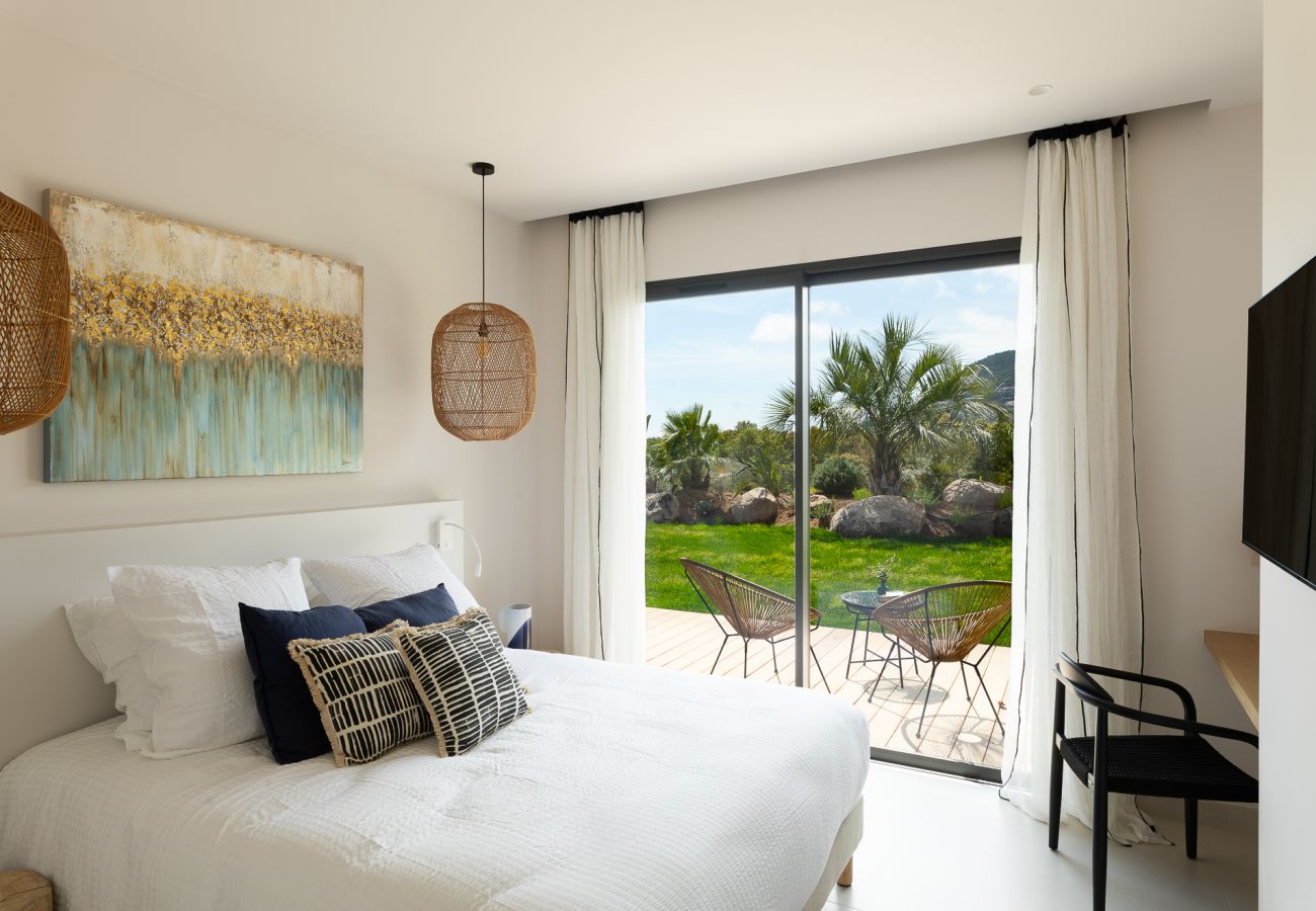 Villa in Sainte-Lucie de Porto-Vecchio - Villla Pampa