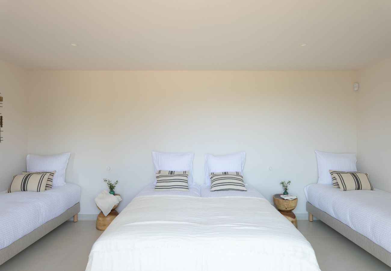 Villa in Sainte-Lucie de Porto-Vecchio - Villla Pampa