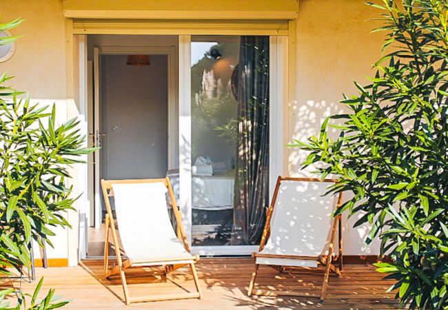  in Lecci - Appartement Fiori Di Cala Rossa