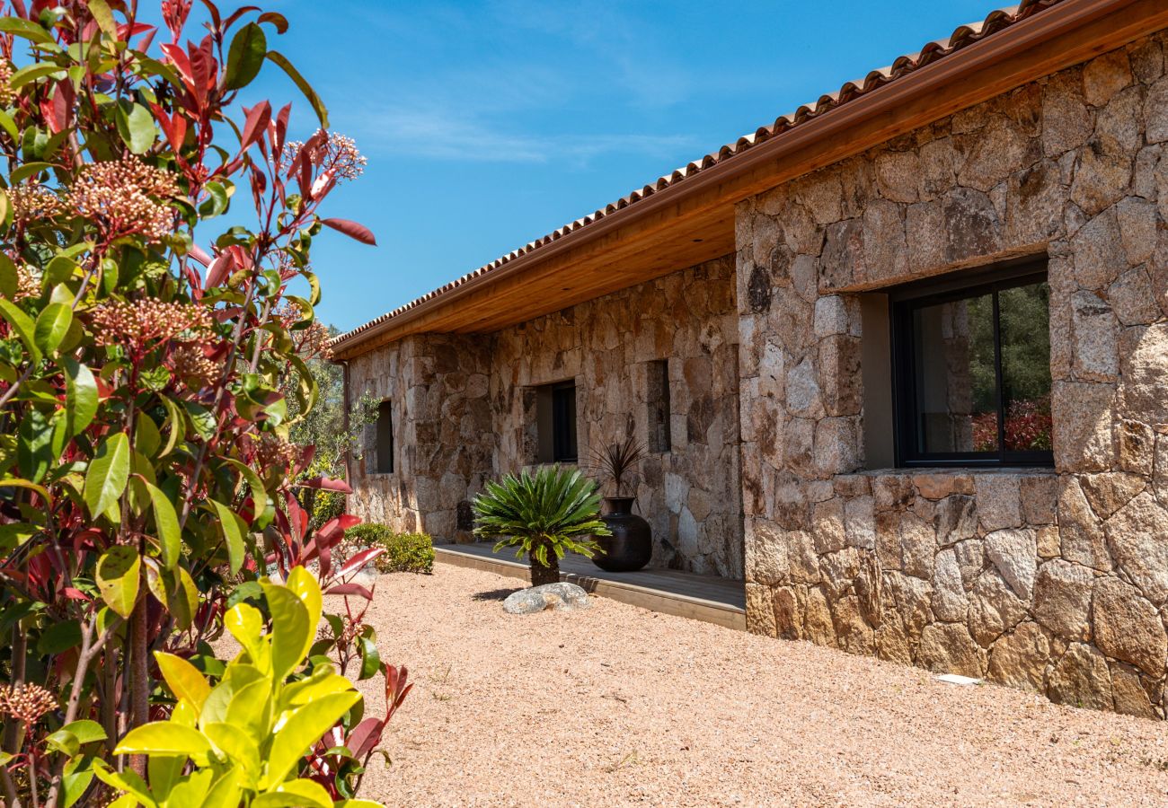 Villa in Lecci - Villa Campemu Di Lecci