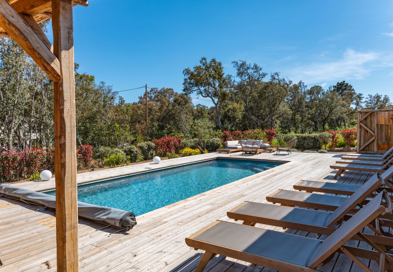 Villa in Lecci - Villa Campemu Di Lecci