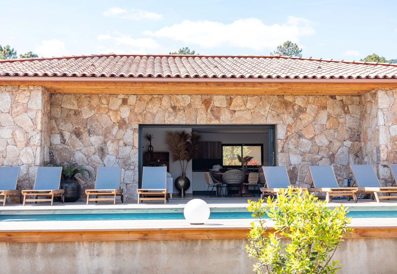 Villa in Lecci - Villa Campemu Di Lecci