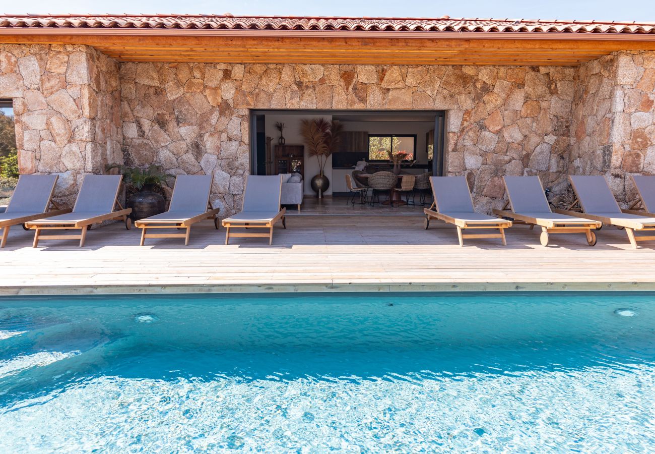 Villa in Lecci - Villa Campemu Di Lecci