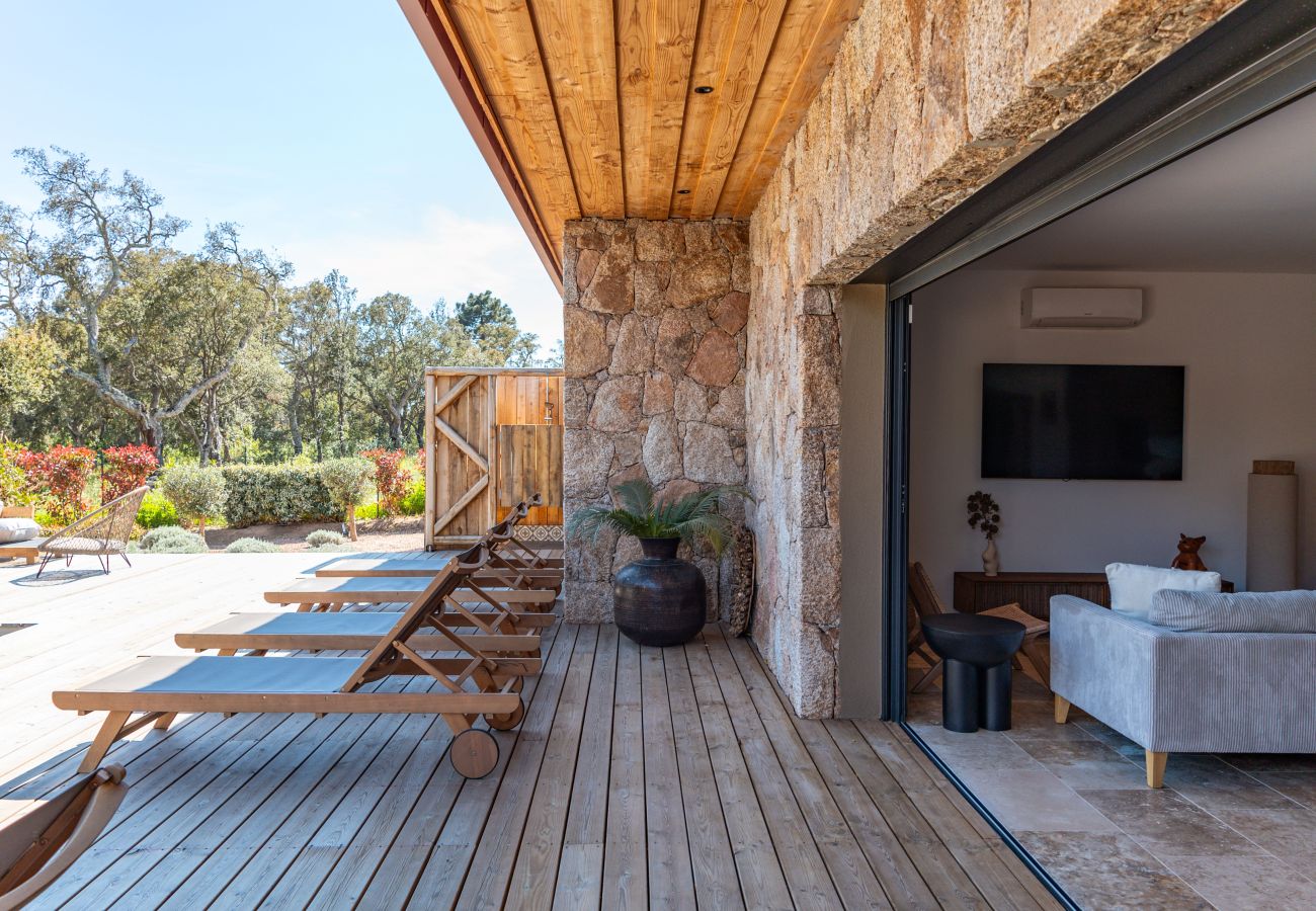 Villa in Lecci - Villa Campemu Di Lecci