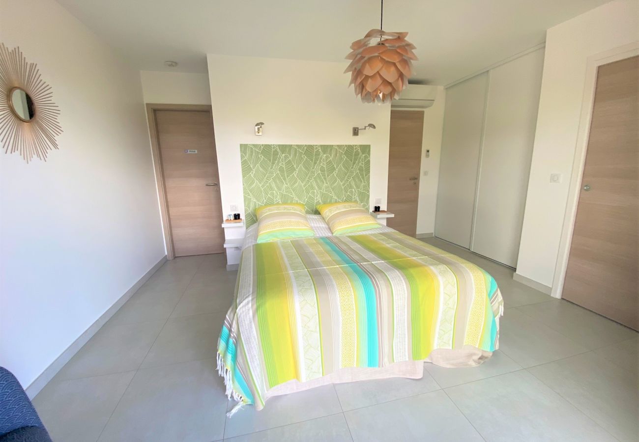 Villa in Sainte-Lucie de Porto-Vecchio - Villa Paradisu