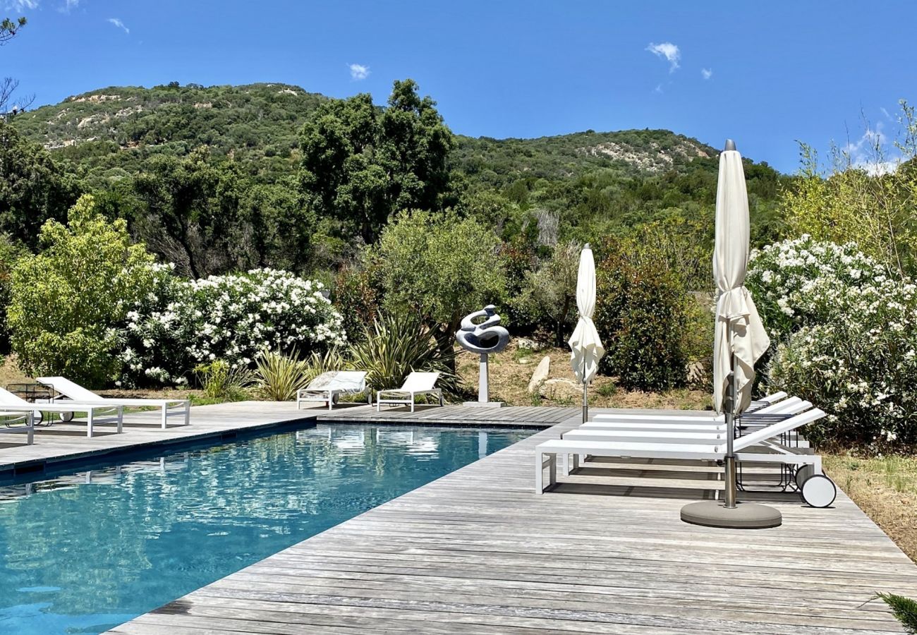 Villa in Sainte-Lucie de Porto-Vecchio - Villa Luxea