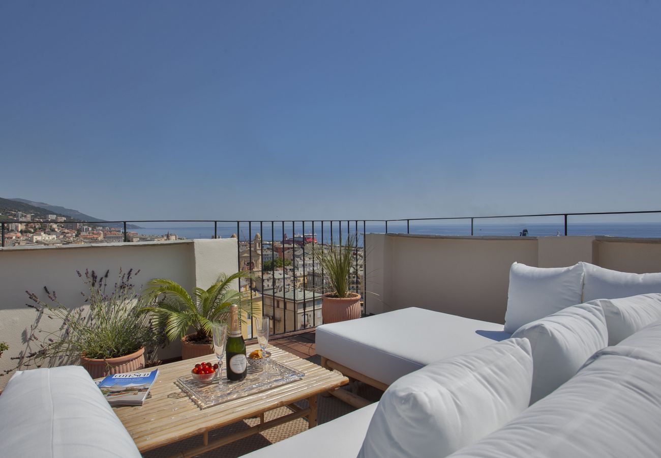 Apartment in Bastia - Appartement de standing avec rooftop de 35m2