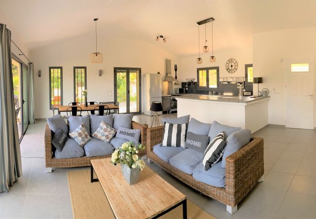 Sainte-Lucie de Porto-Vecchio - Villa