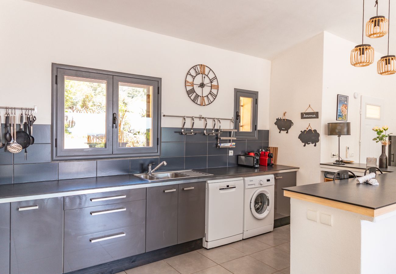 Villa in Sainte-Lucie de Porto-Vecchio - Villa U Meribellu