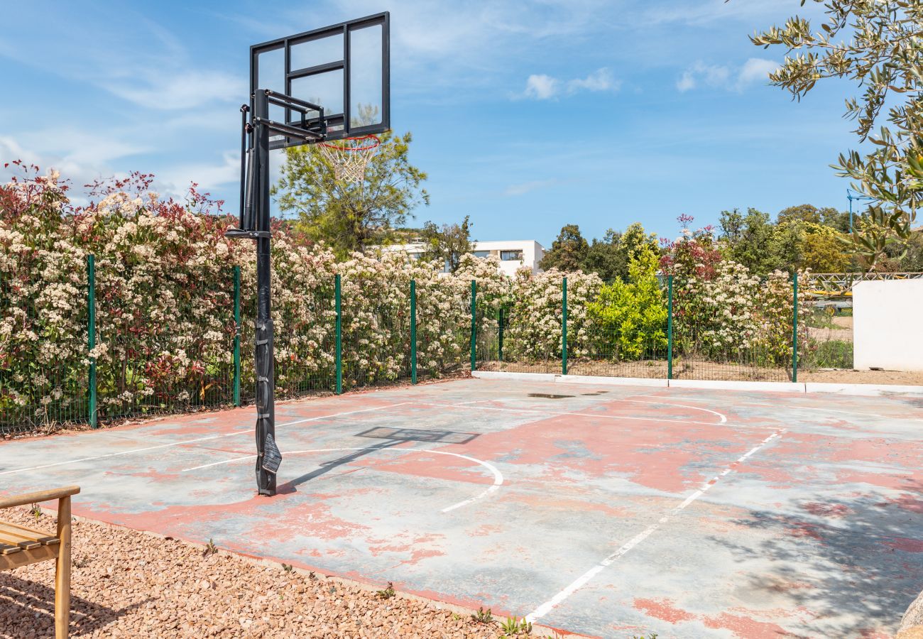 Villa in Sainte-Lucie de Porto-Vecchio - Villa Caipirinha