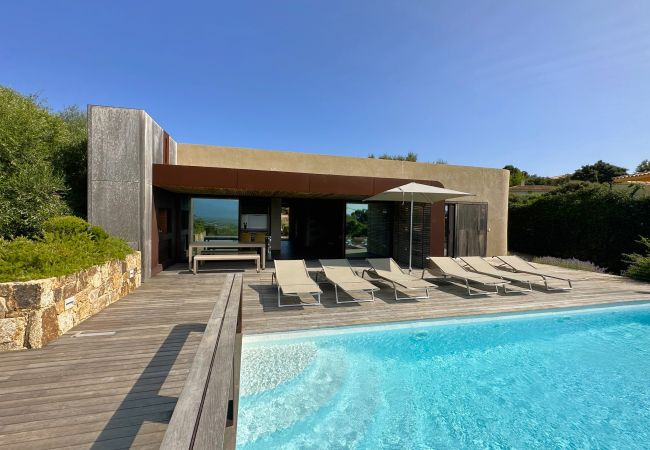 Villa/Dettached house in Sainte-Lucie de Porto-Vecchio - Villa Paolina