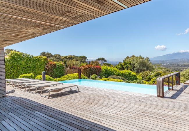 Villa/Dettached house in Sainte-Lucie de Porto-Vecchio - Villa Paolina