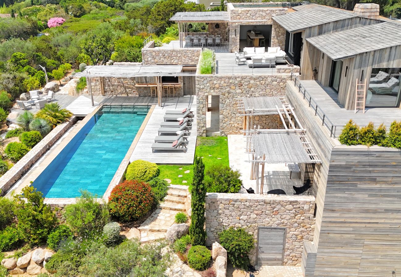Villa in Lecci - Villa Bonanza Di Cala Rossa