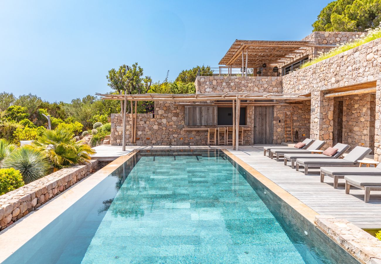 Villa in Lecci - Villa Bonanza Di Cala Rossa