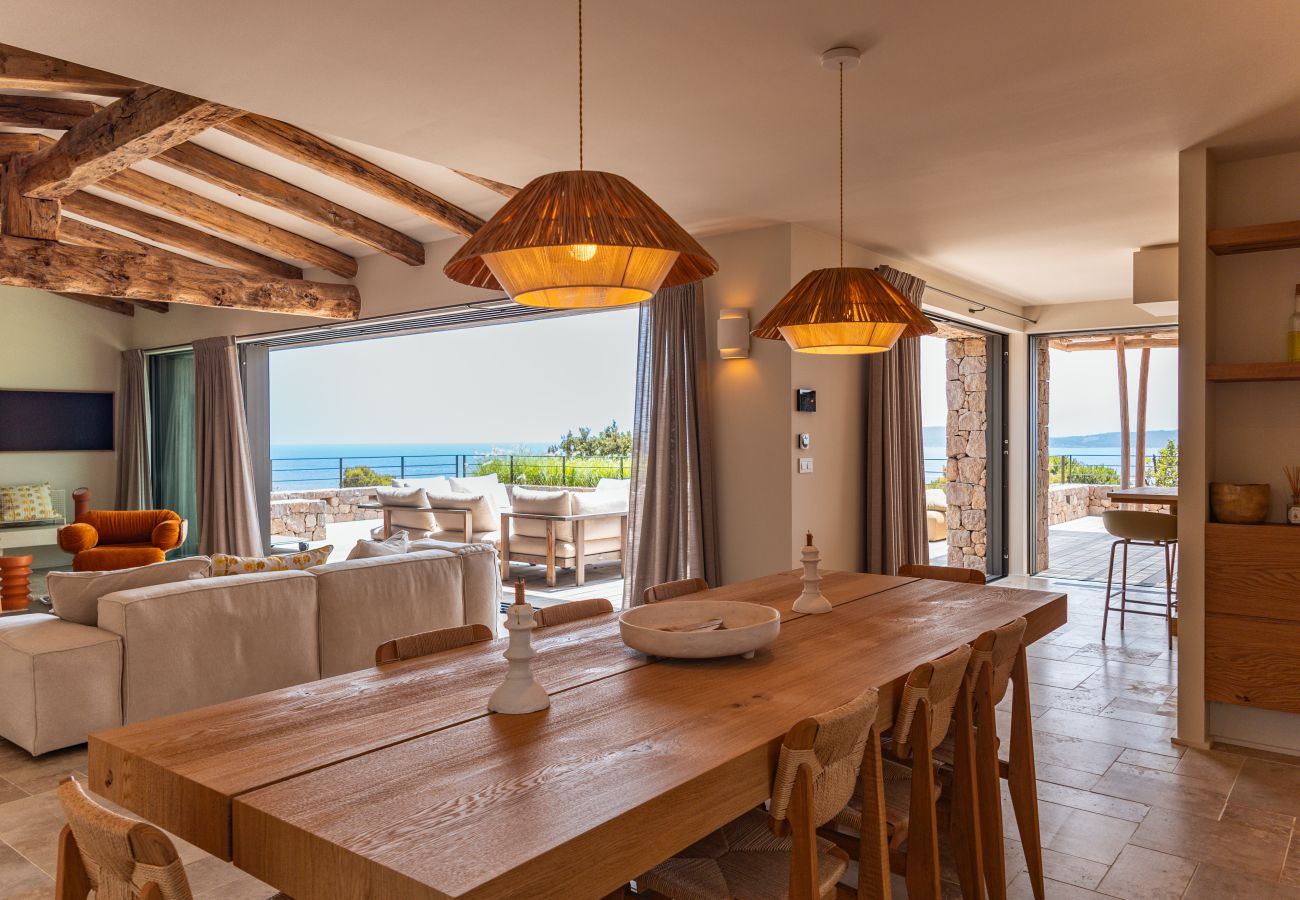Villa in Lecci - Villa Bonanza Di Cala Rossa