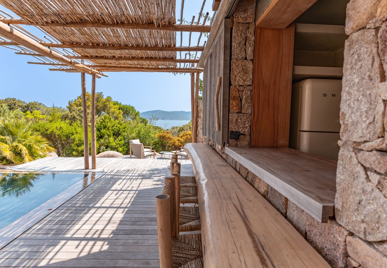 Villa in Lecci - Villa Bonanza Di Cala Rossa