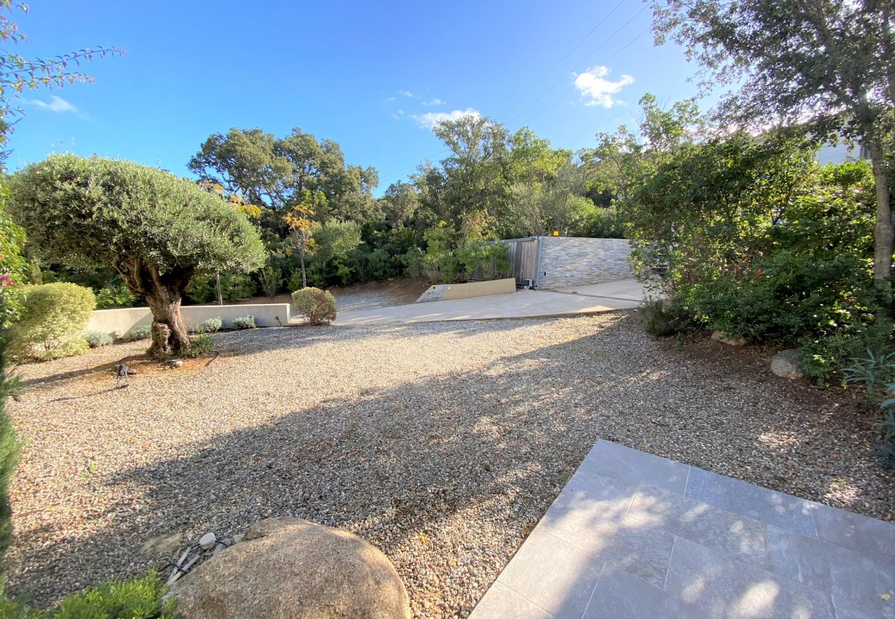 Villa en Sainte-Lucie de Porto-Vecchio - Villa Paradisu