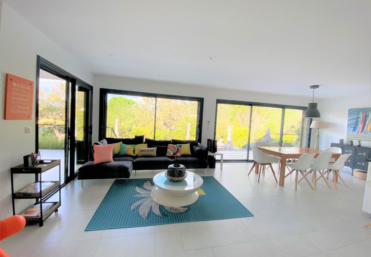 Villa en Sainte-Lucie de Porto-Vecchio - Villa Paradisu