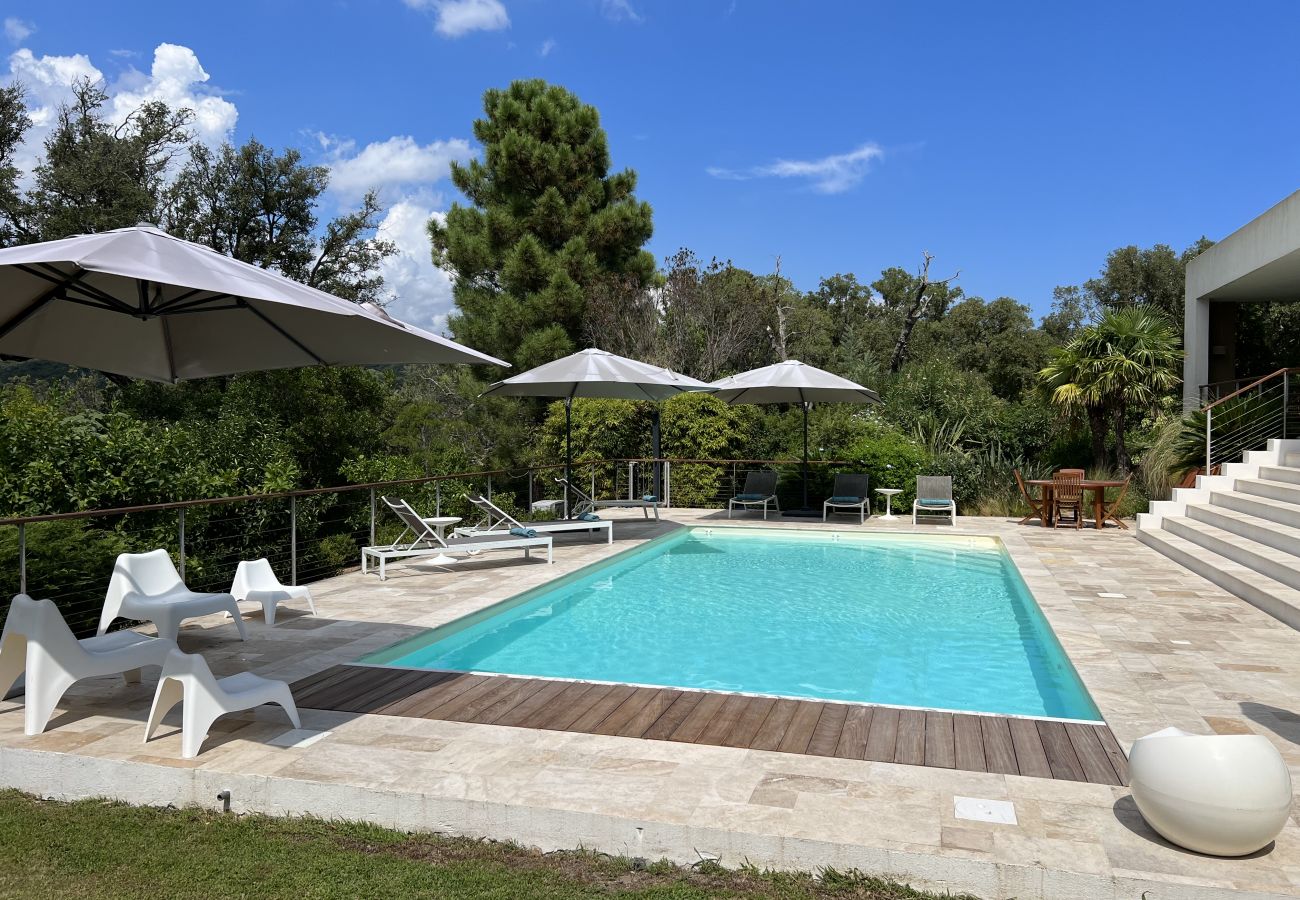 Villa en Sainte-Lucie de Porto-Vecchio - Villa Paradisu