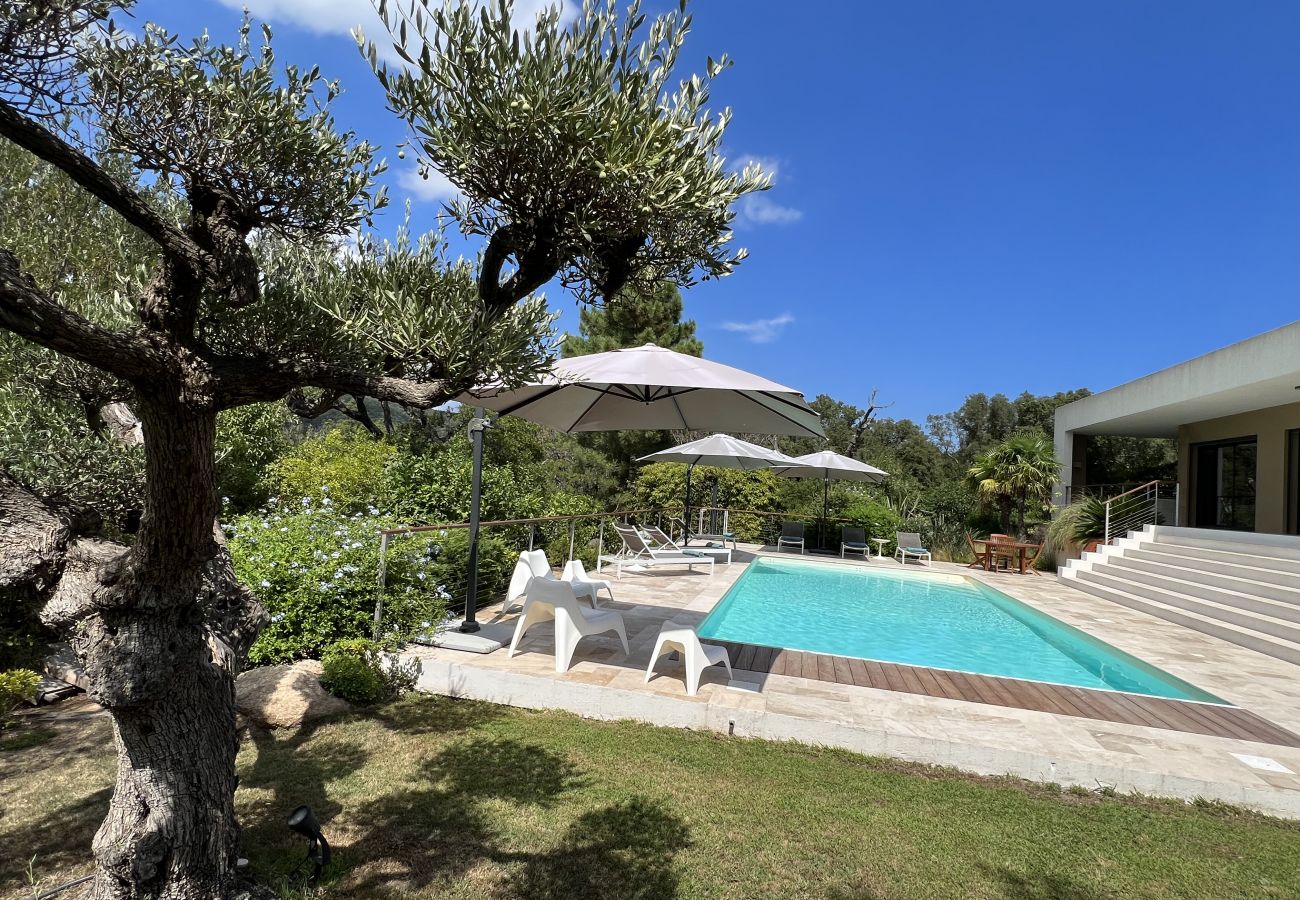 Villa en Sainte-Lucie de Porto-Vecchio - Villa Paradisu