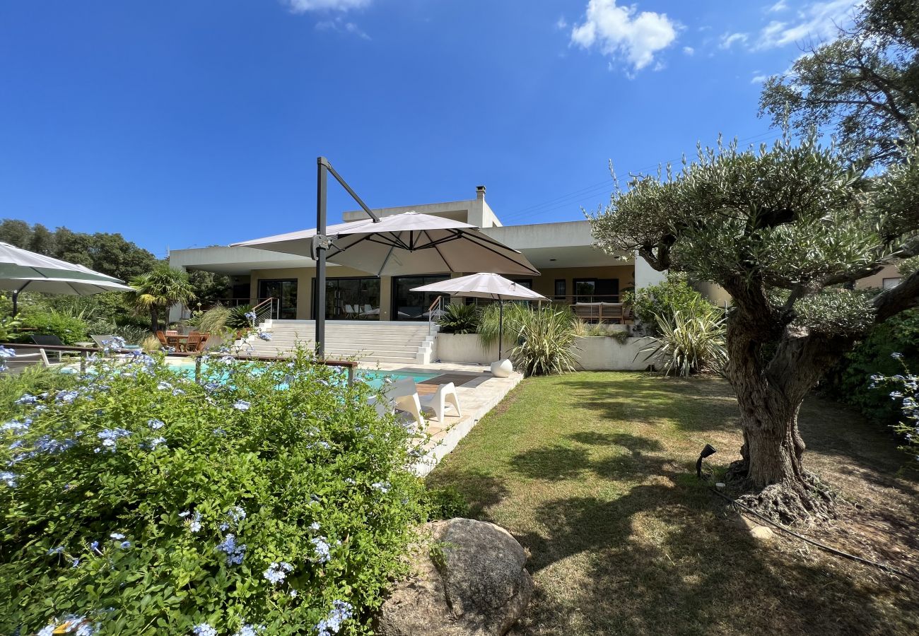 Villa en Sainte-Lucie de Porto-Vecchio - Villa Paradisu