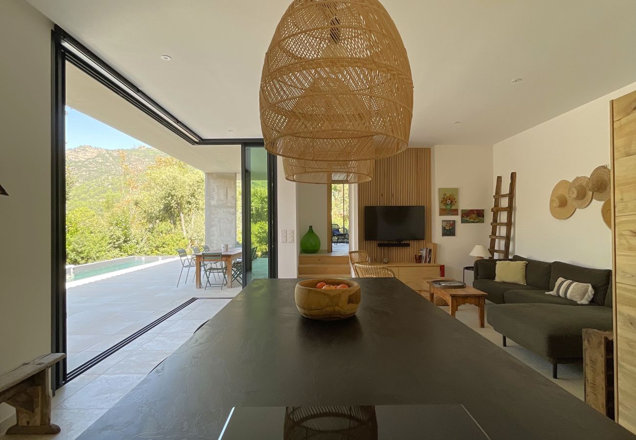 Villa en Sainte-Lucie de Porto-Vecchio - Villa Cupulatta