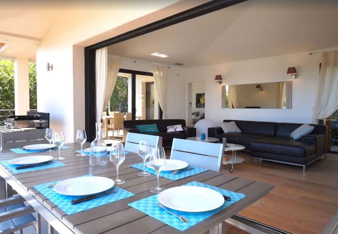 Villa en Sainte-Lucie de Porto-Vecchio - Villa Capicciola
