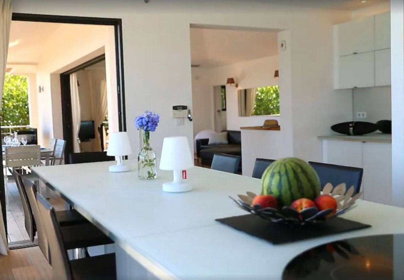 Villa en Sainte-Lucie de Porto-Vecchio - Villa Capicciola