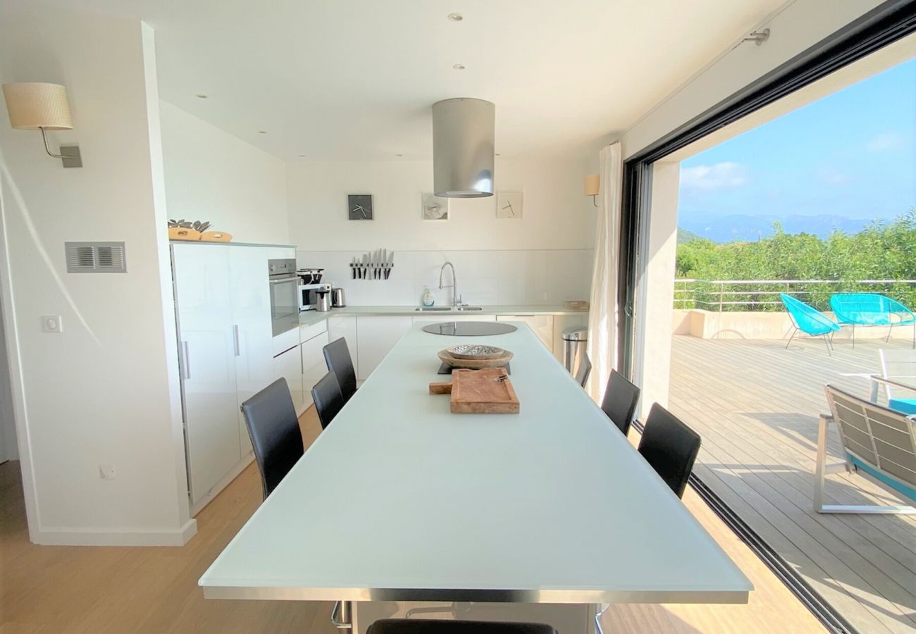 Villa en Sainte-Lucie de Porto-Vecchio - Villa Capicciola