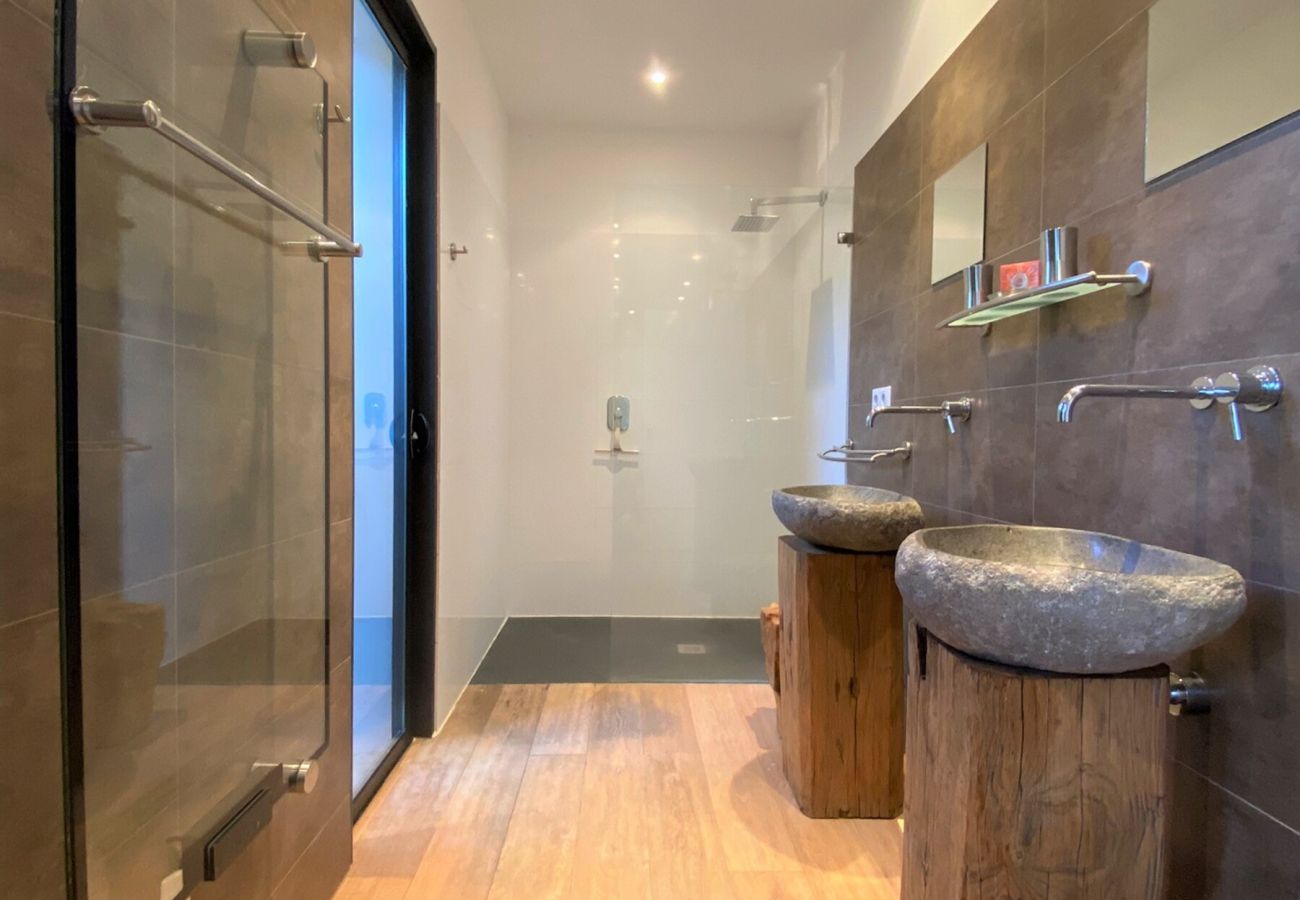 Villa en Sainte-Lucie de Porto-Vecchio - Villa Capicciola