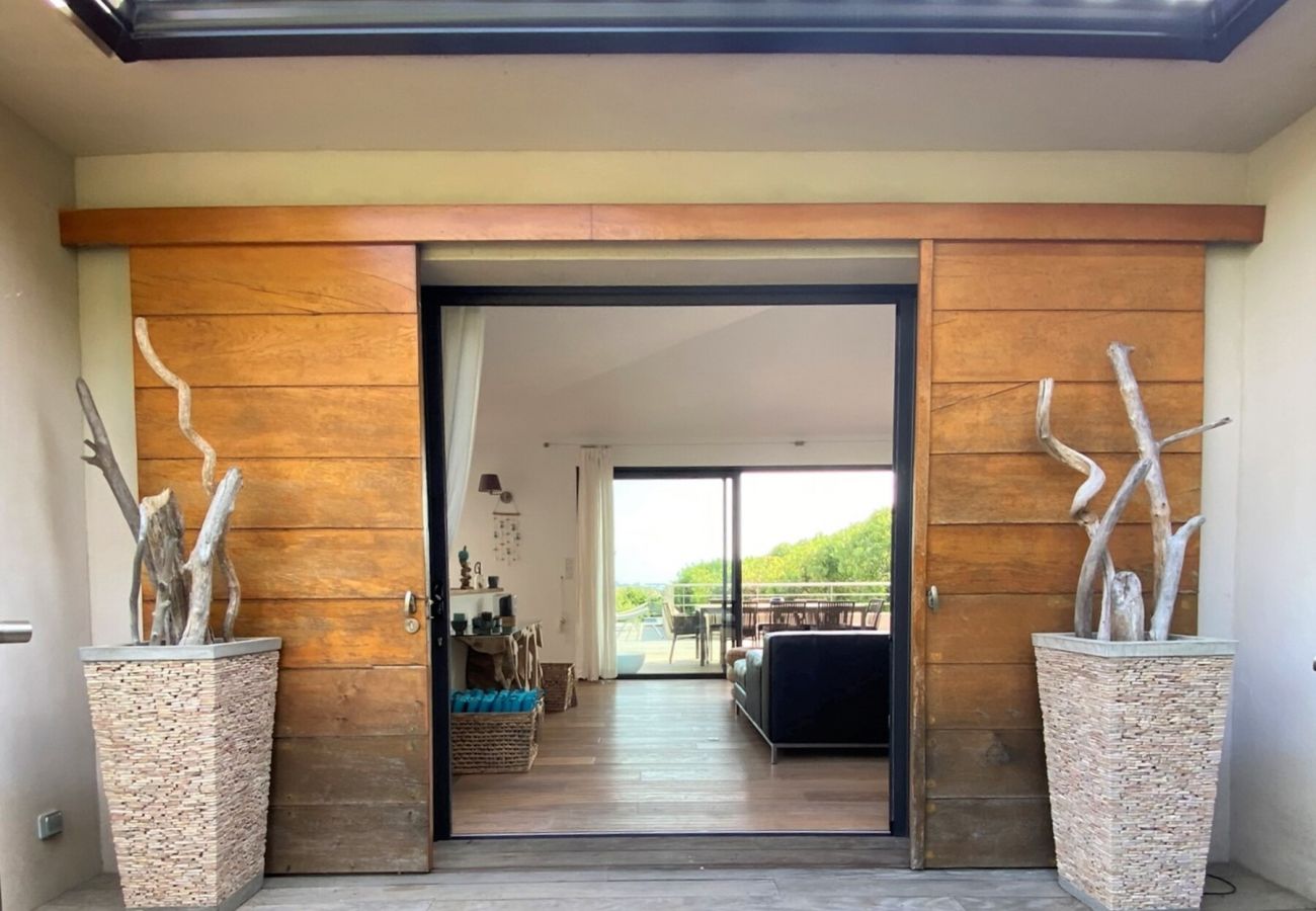 Villa en Sainte-Lucie de Porto-Vecchio - Villa Capicciola