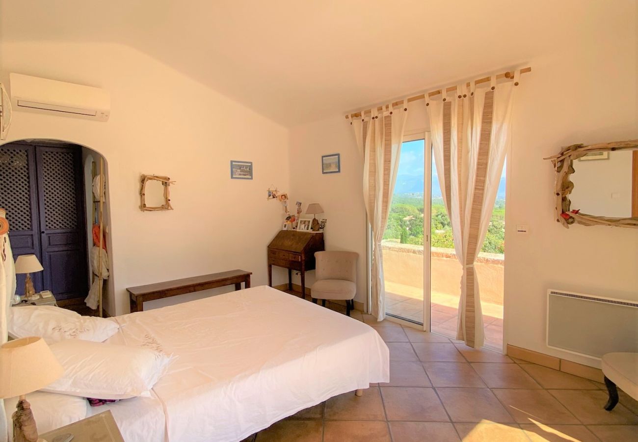 Villa en Sainte-Lucie de Porto-Vecchio - Villa Giardinu