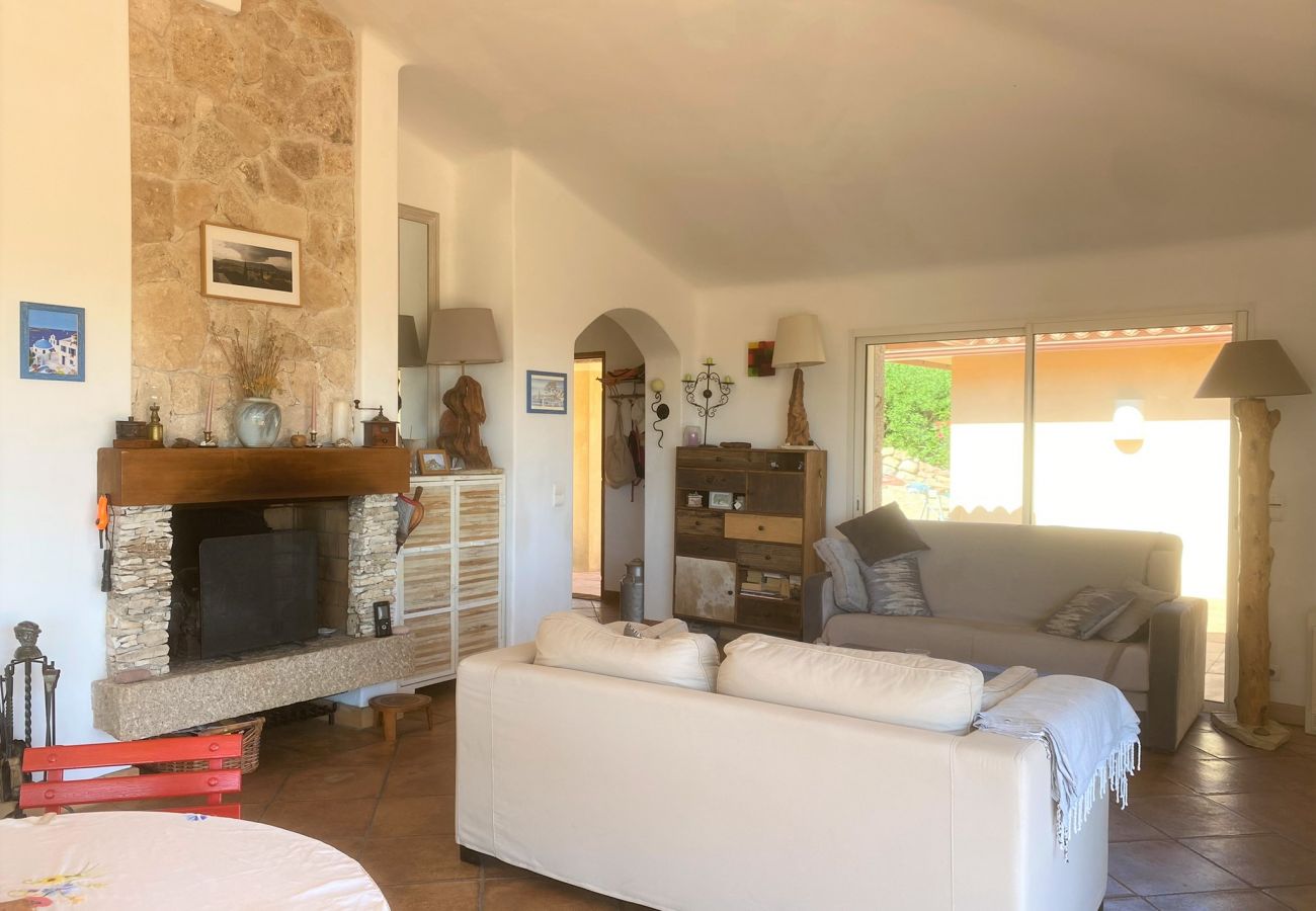 Villa en Sainte-Lucie de Porto-Vecchio - Villa Giardinu